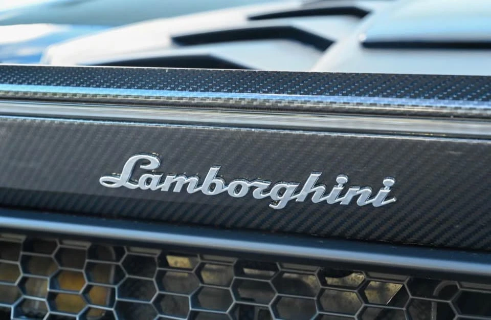 2017 Lamborghini Huracan LP580-2 - Image 7 of 19