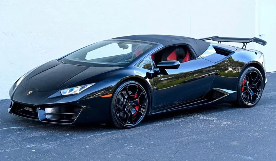 2017 Lamborghini Huracan LP580-2 - Image 2 of 19