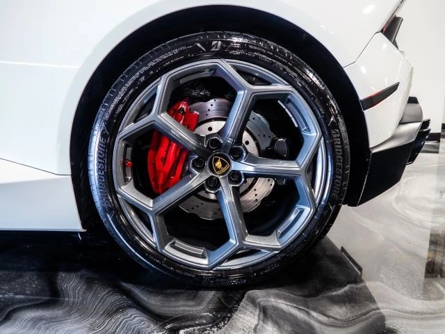 2017 Lamborghini Huracan LP580-2 - Image 19 of 21