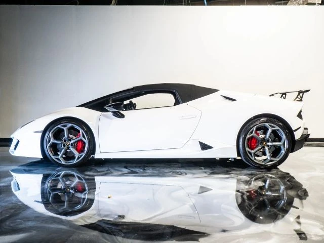 2017 Lamborghini Huracan LP580-2 - Image 14 of 21
