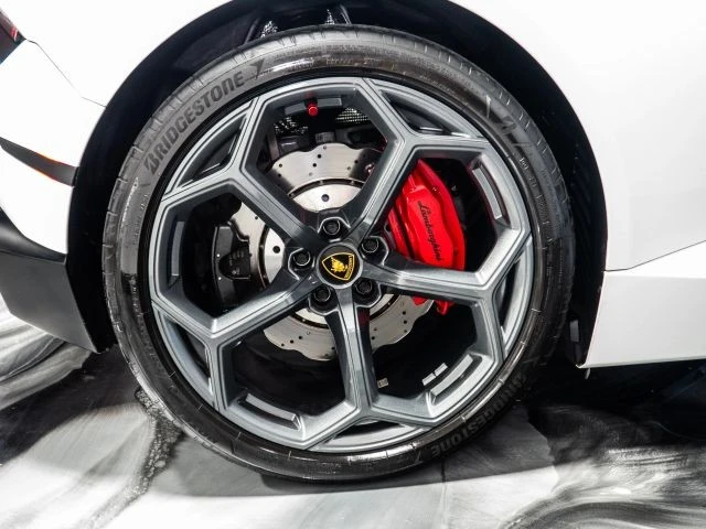 2017 Lamborghini Huracan LP580-2 - Image 18 of 21