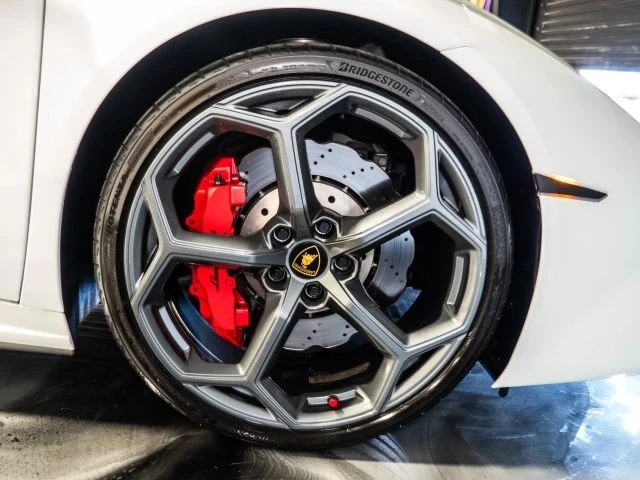 2017 Lamborghini Huracan LP580-2 - Image 17 of 21