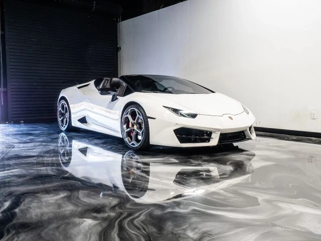 2017 Lamborghini Huracan LP580-2 - Image 5 of 21