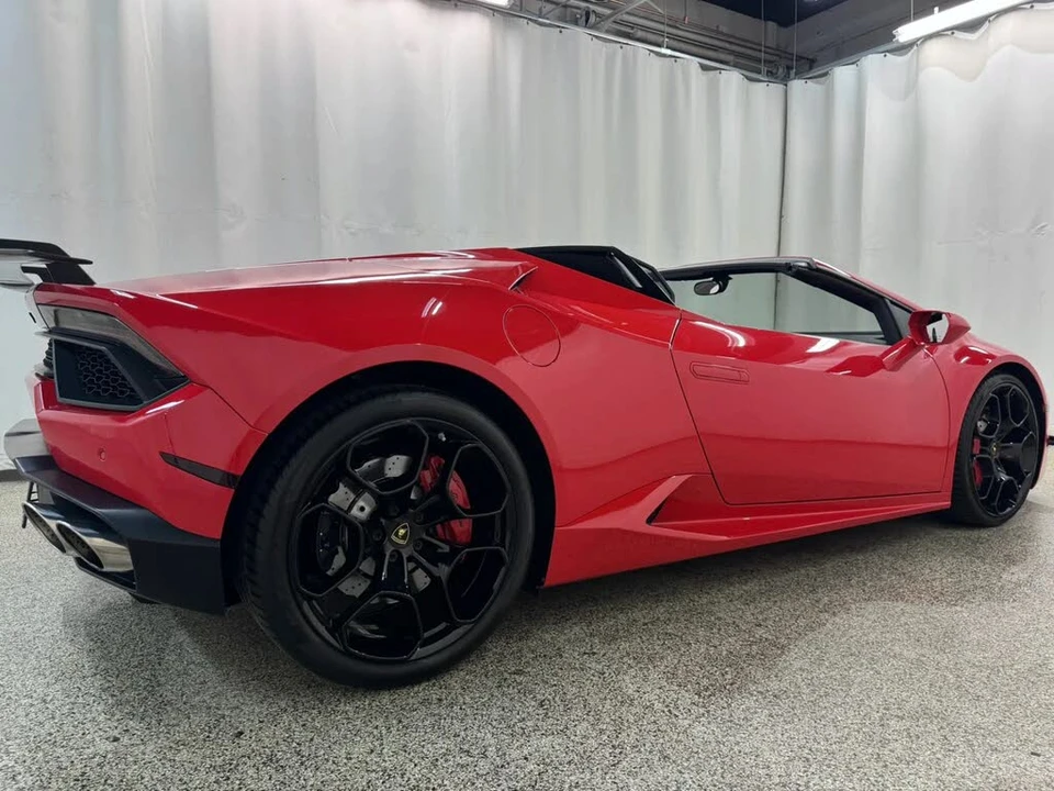 2017 Lamborghini Huracan LP580-2 - Image 5 of 31