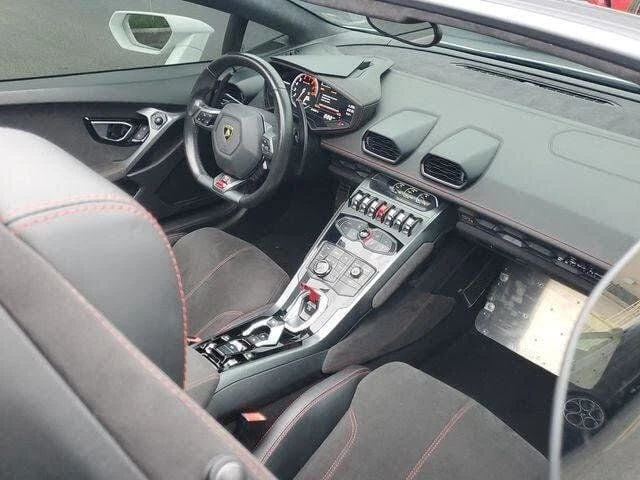 2017 Lamborghini Huracan LP580-2 - Image 11 of 27