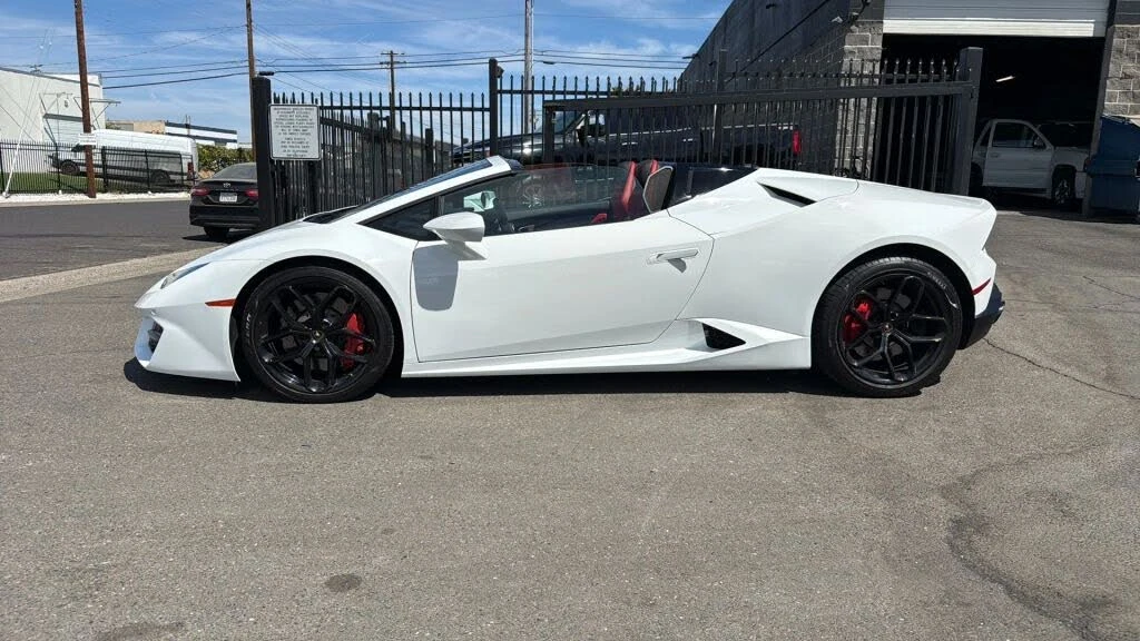 2017 Lamborghini Huracan LP580-2 - Image 8 of 20