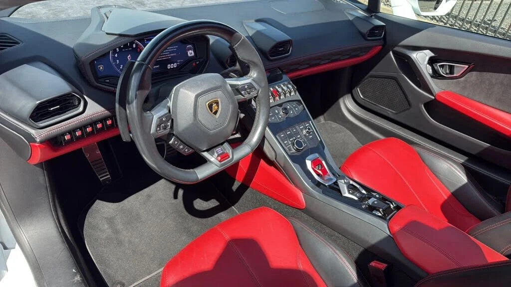 2017 Lamborghini Huracan LP580-2 - Image 9 of 20