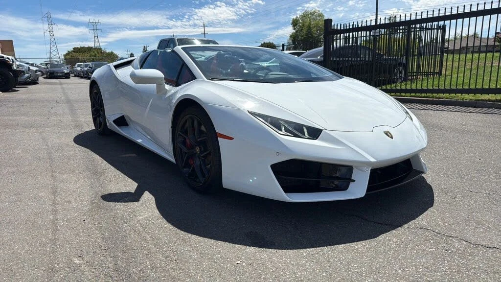 2017 Lamborghini Huracan LP580-2 - Image 4 of 20