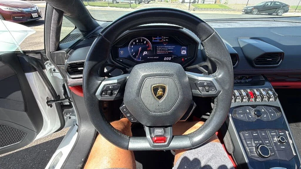 2017 Lamborghini Huracan LP580-2 - Image 12 of 20
