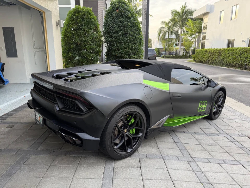 2017 Lamborghini Huracan LP580-2 - Image 5 of 19