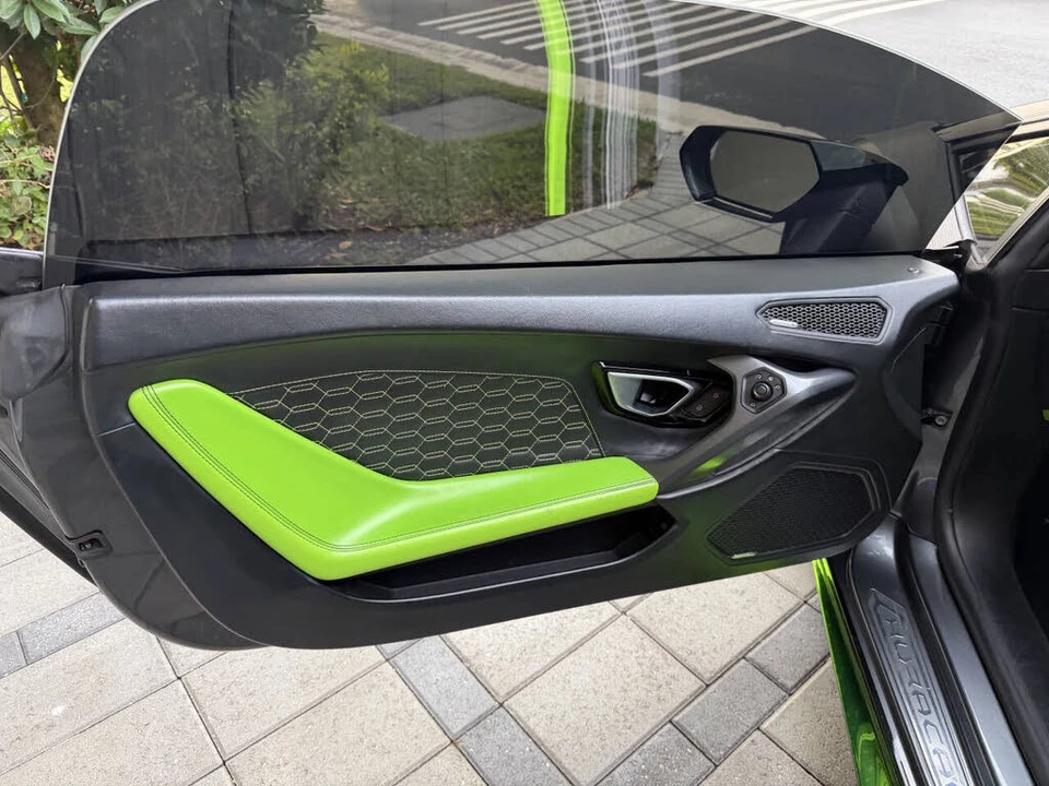 2017 Lamborghini Huracan LP580-2 - Image 9 of 19