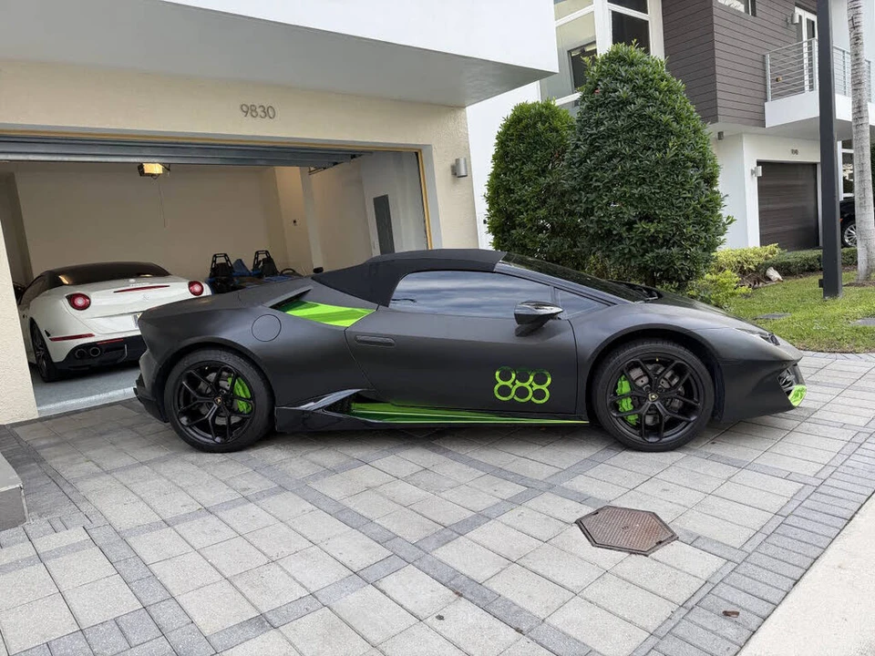 2017 Lamborghini Huracan LP580-2 - Image 4 of 19