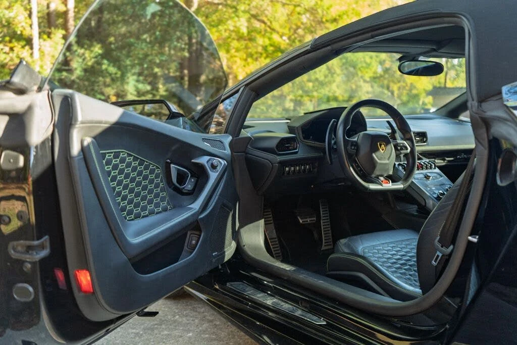 2017 Lamborghini Huracan LP580-2 - Image 21 of 21