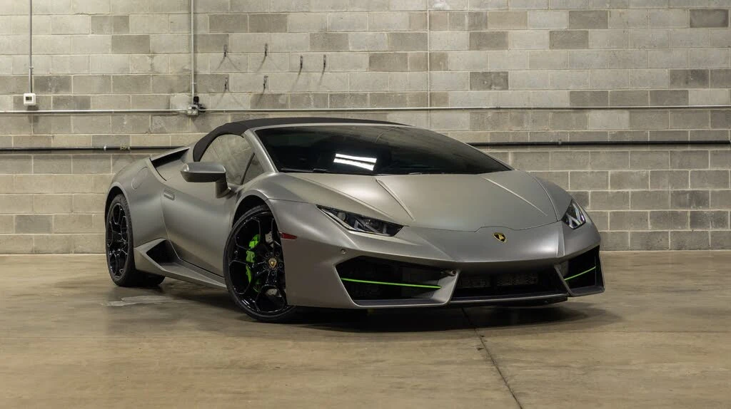 2017 Lamborghini Huracan LP580-2 - Image 2 of 31