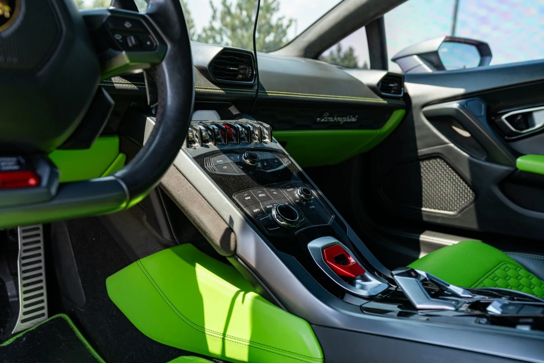 2017 Lamborghini Huracan LP580-2 - Image 28 of 31