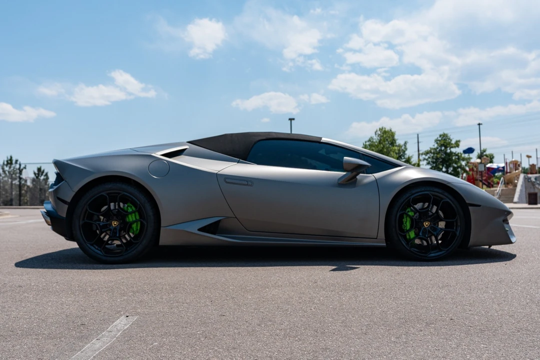 2017 Lamborghini Huracan LP580-2 - Image 7 of 31
