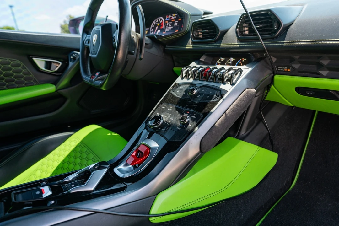 2017 Lamborghini Huracan LP580-2 - Image 30 of 31