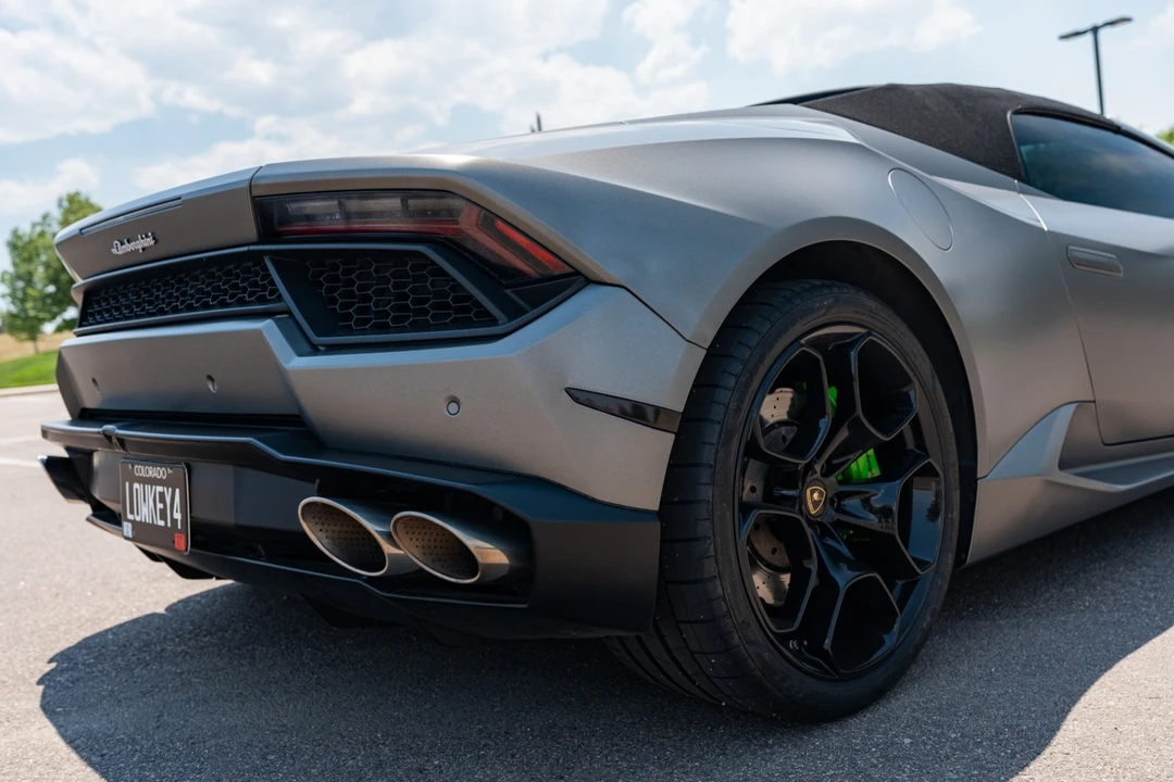 2017 Lamborghini Huracan LP580-2 - Image 11 of 31