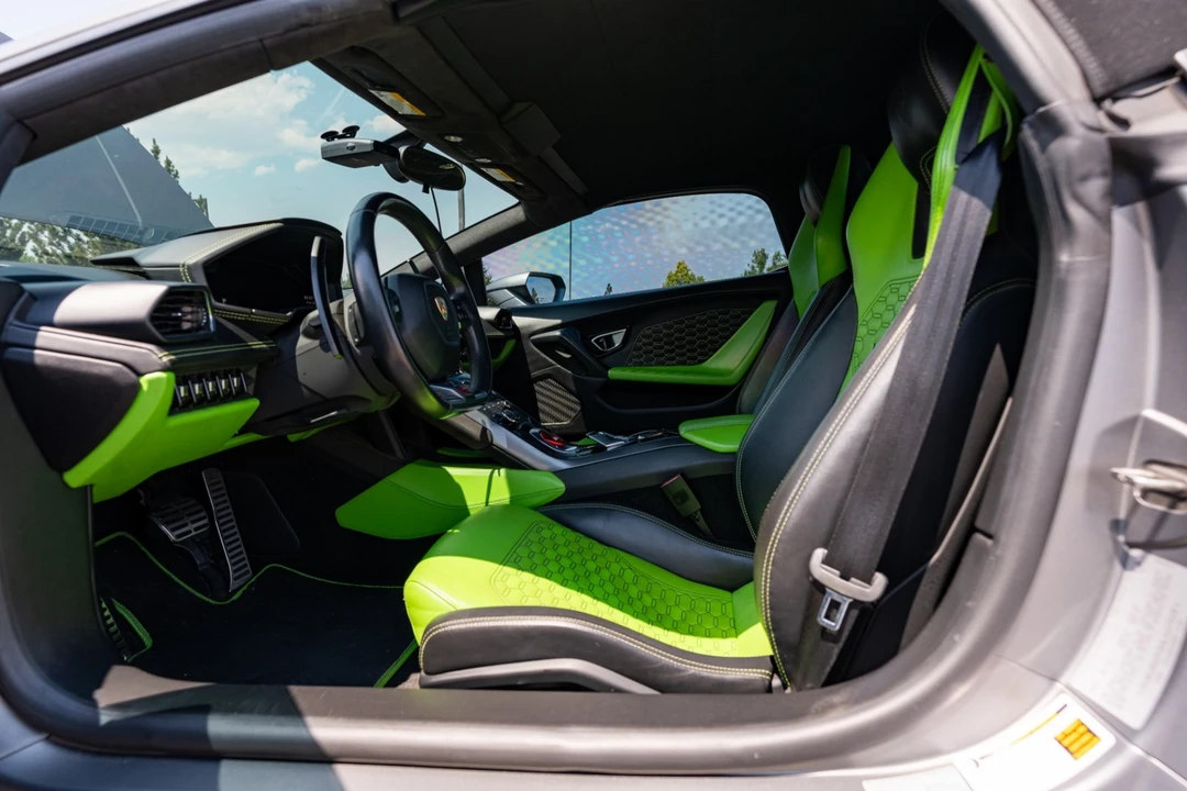 2017 Lamborghini Huracan LP580-2 - Image 24 of 31