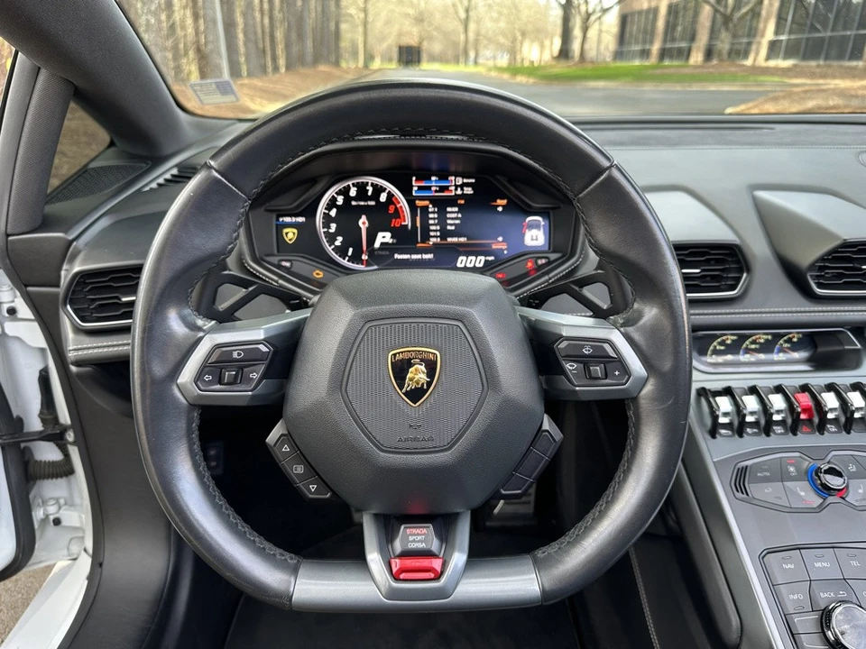 2017 Lamborghini Huracan LP580-2 - Image 16 of 21