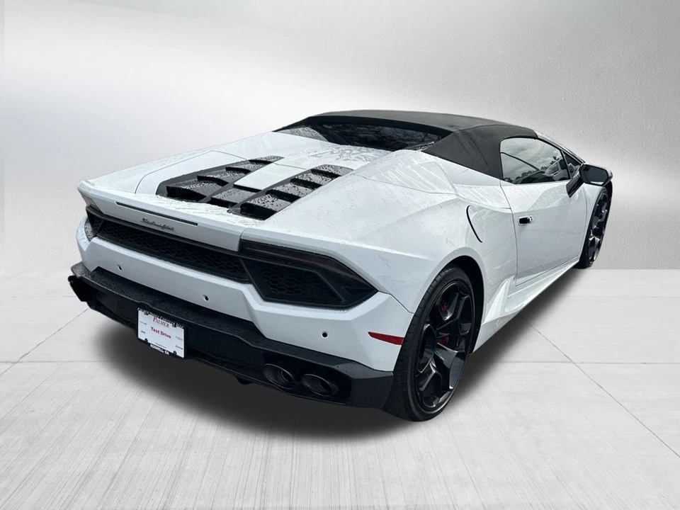 2017 Lamborghini Huracan LP580-2 - Image 5 of 21