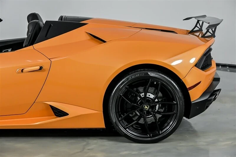 2017 Lamborghini Huracan LP580-2 - Image 9 of 21