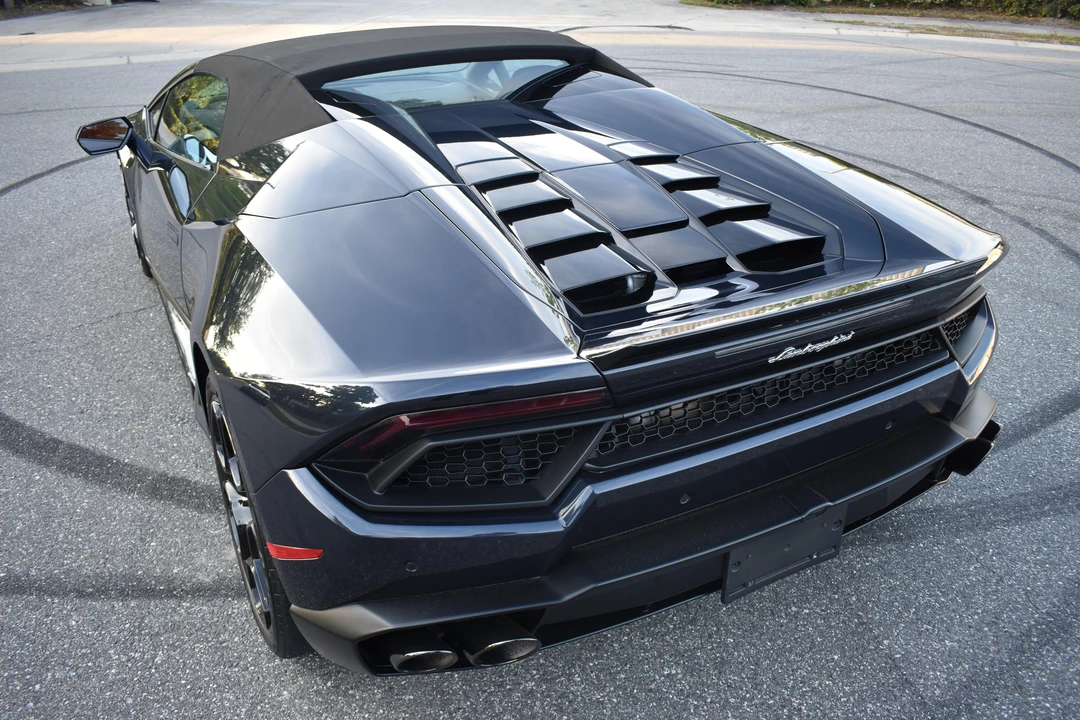 2017 Lamborghini Huracan LP580-2 - Image 4 of 5