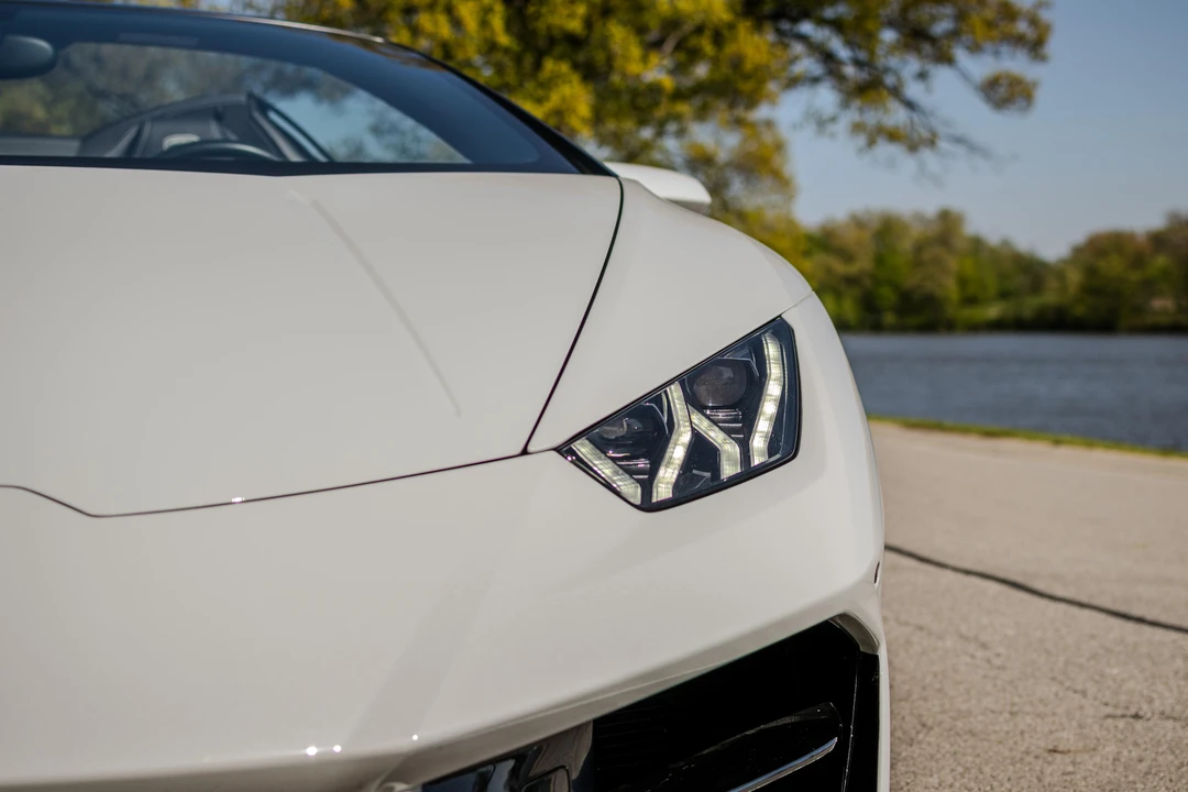 2017 Lamborghini Huracan LP580-2 - Image 18 of 25