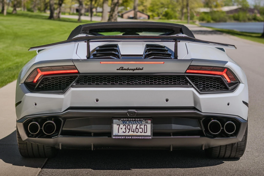 2017 Lamborghini Huracan LP580-2 - Image 5 of 25