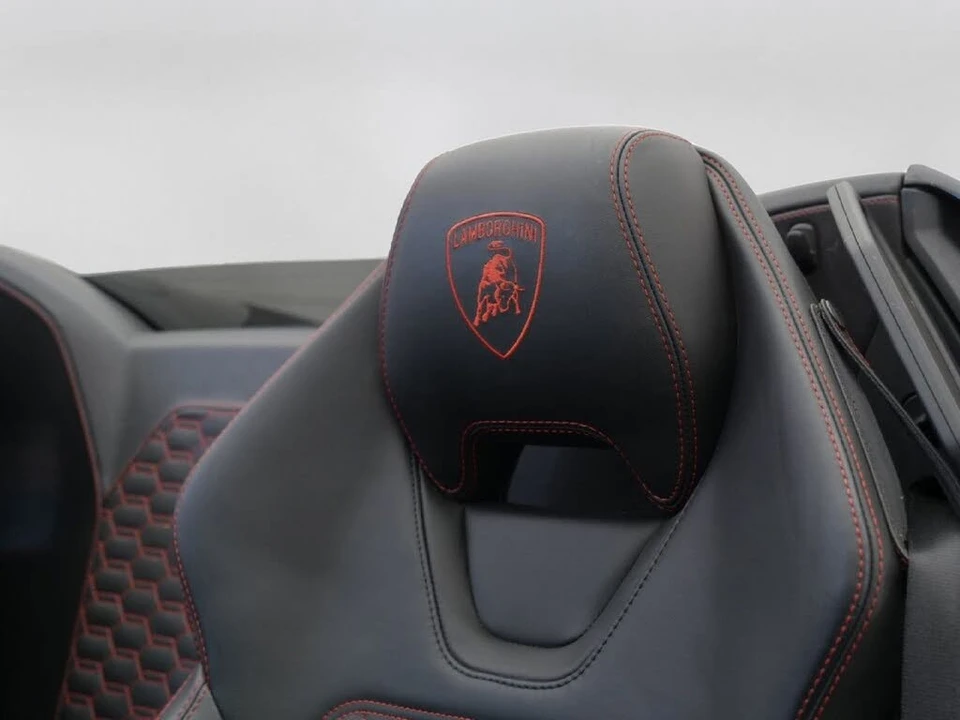 2017 Lamborghini Huracan LP580-2 - Image 12 of 31