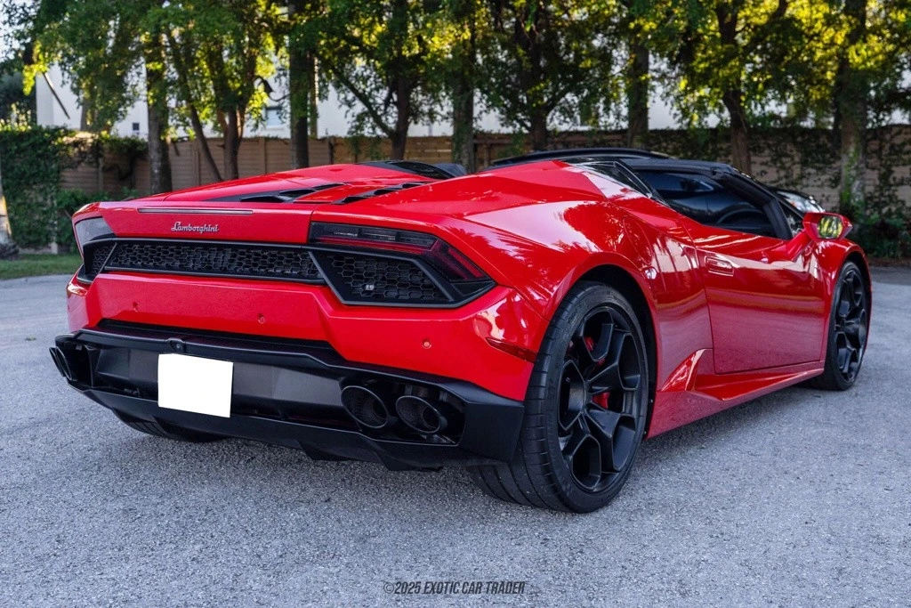 2017 Lamborghini Huracan LP580-2 - Image 8 of 12