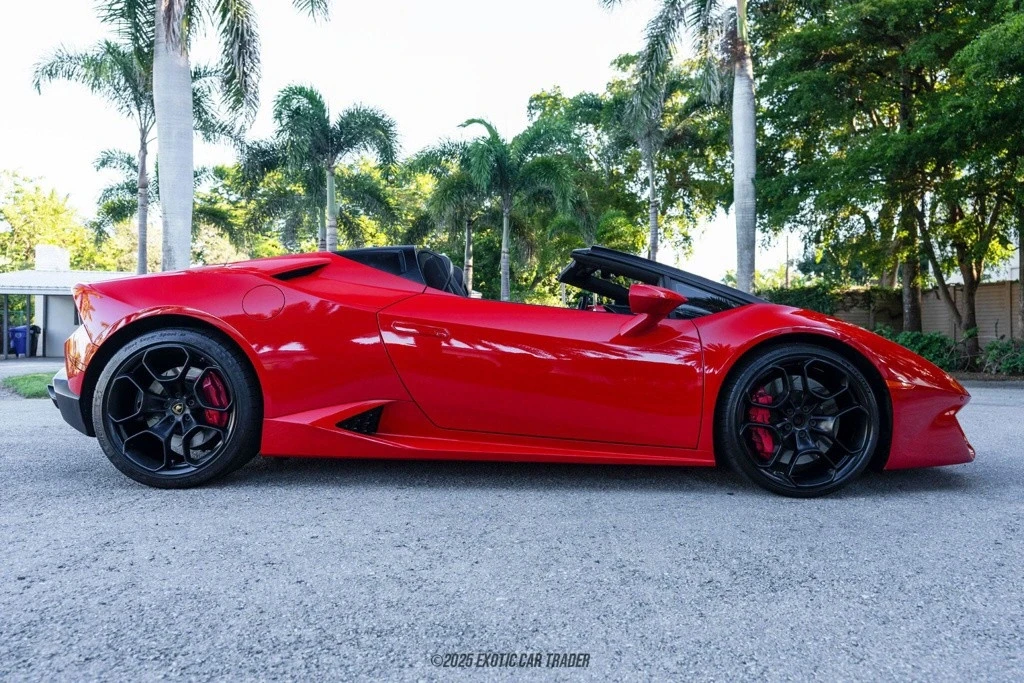 2017 Lamborghini Huracan LP580-2 - Image 9 of 12