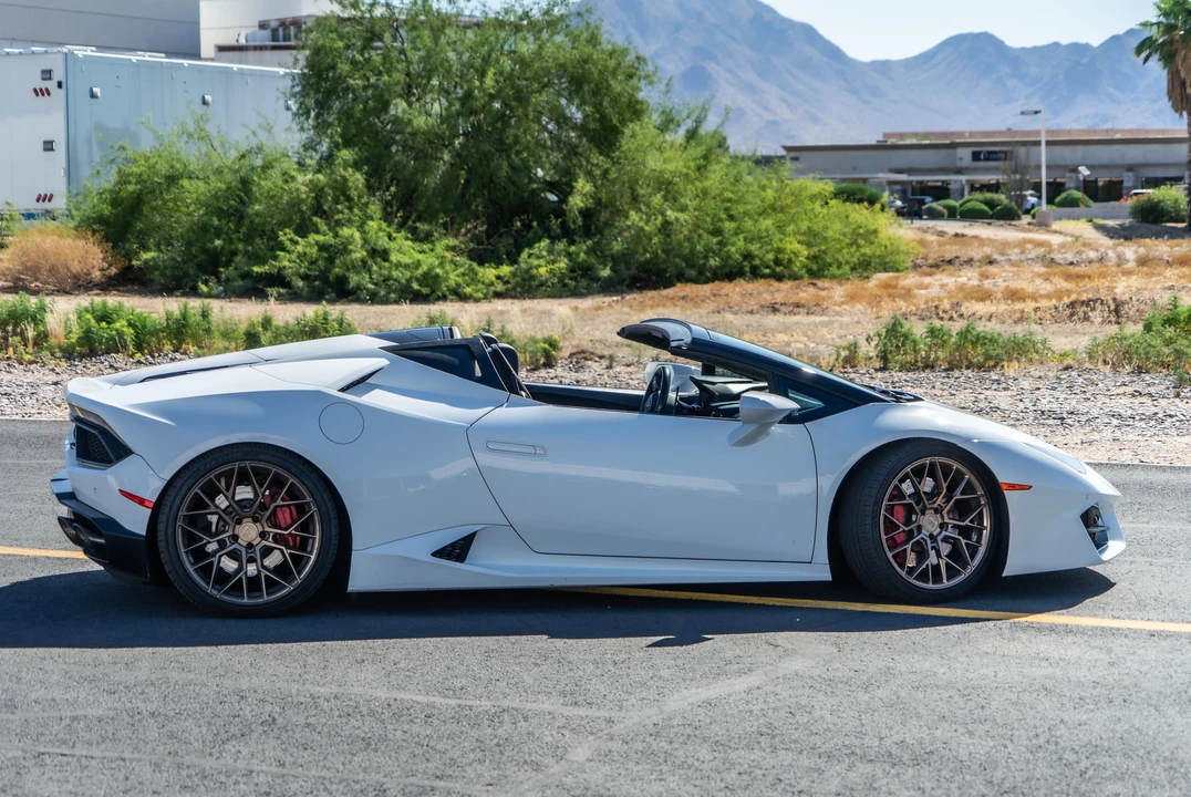 2017 Lamborghini Huracan LP580-2 - Image 14 of 26