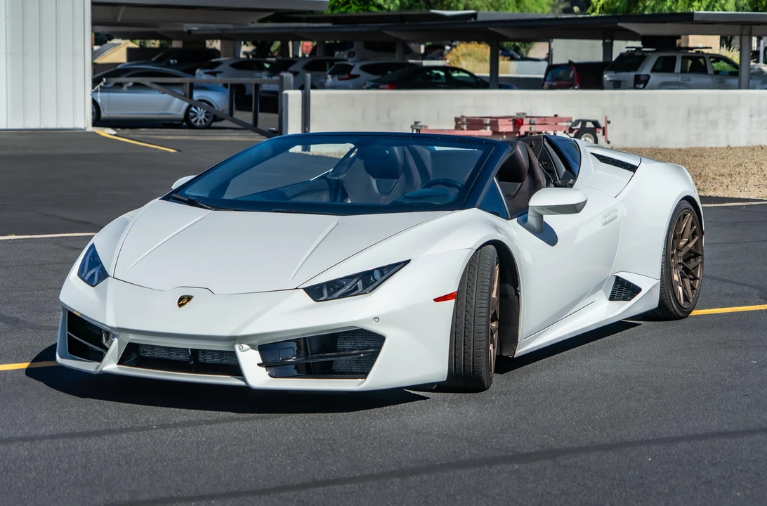 2017 Lamborghini Huracan LP580-2 - Image 7 of 26
