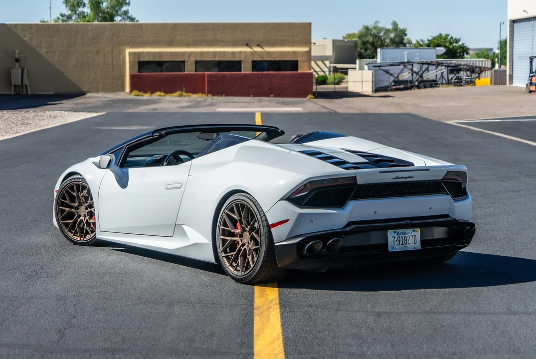 2017 Lamborghini Huracan LP580-2 - Image 10 of 26