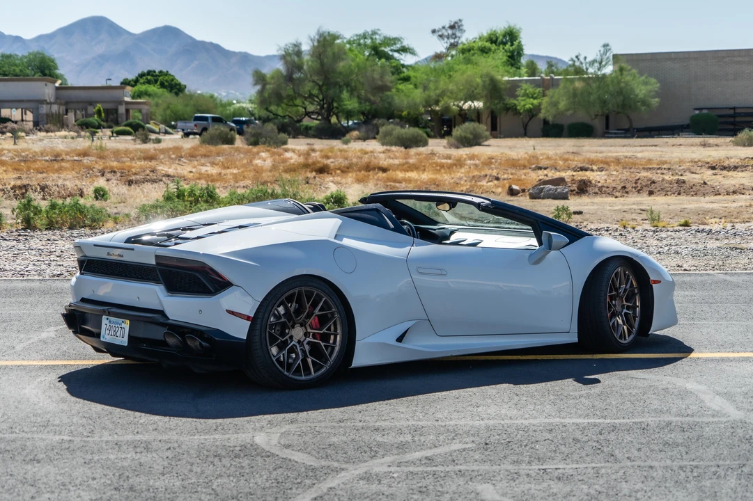 2017 Lamborghini Huracan LP580-2 - Image 13 of 26