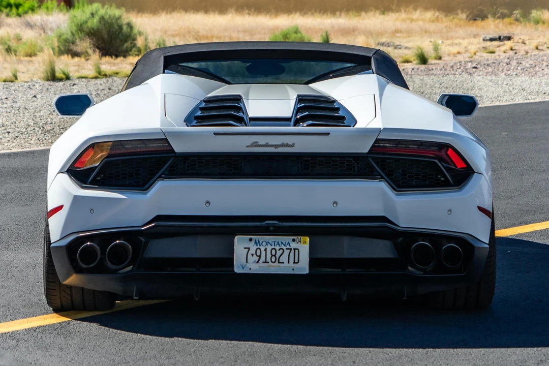 2017 Lamborghini Huracan LP580-2 - Image 5 of 26