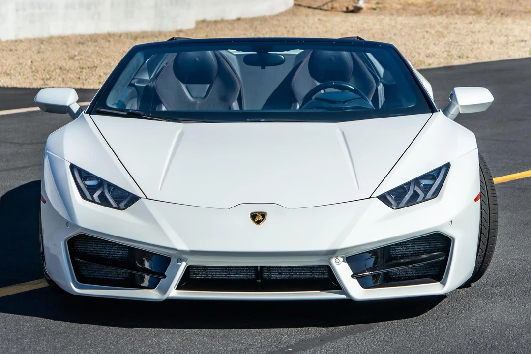 2017 Lamborghini Huracan LP580-2 - Image 2 of 26