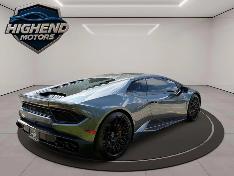 2017 Lamborghini Huracan LP580-2 - Image 6 of 30