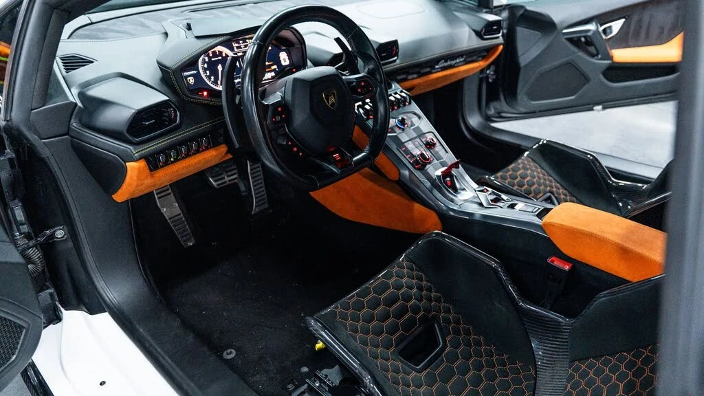 2017 Lamborghini Huracan LP580-2 - Image 24 of 31
