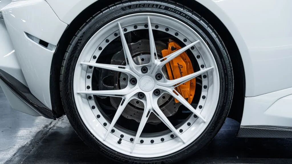 2017 Lamborghini Huracan LP580-2 - Image 6 of 31