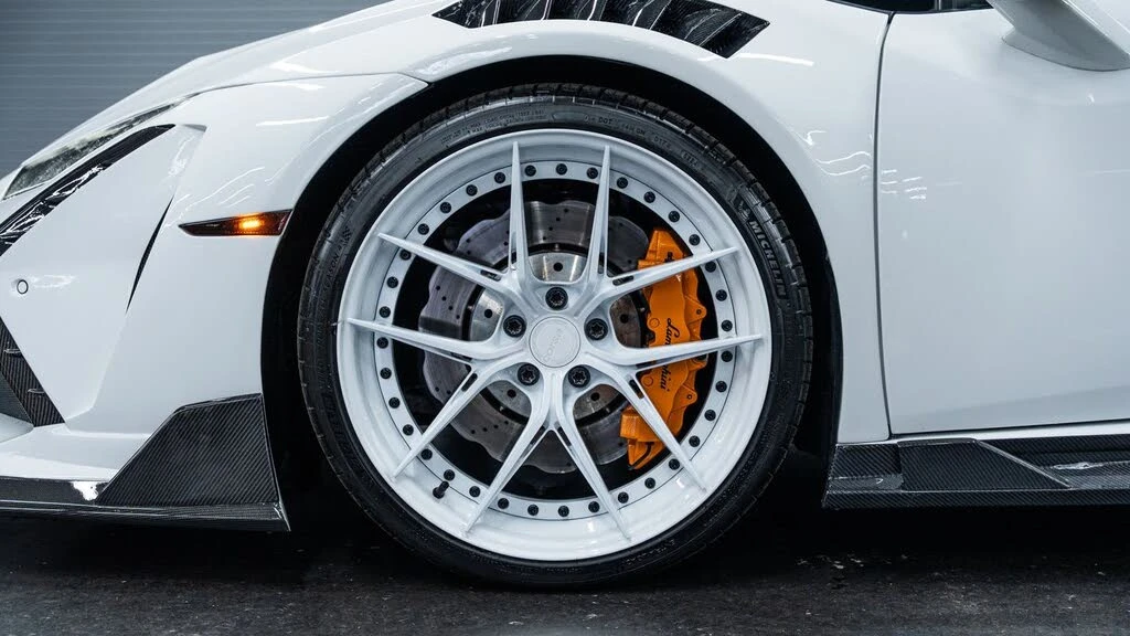 2017 Lamborghini Huracan LP580-2 - Image 14 of 31