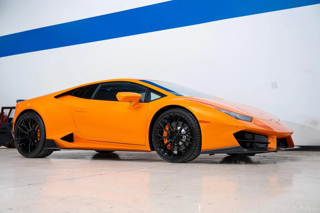 2017 Lamborghini Huracan LP580-2 - Image 12 of 31