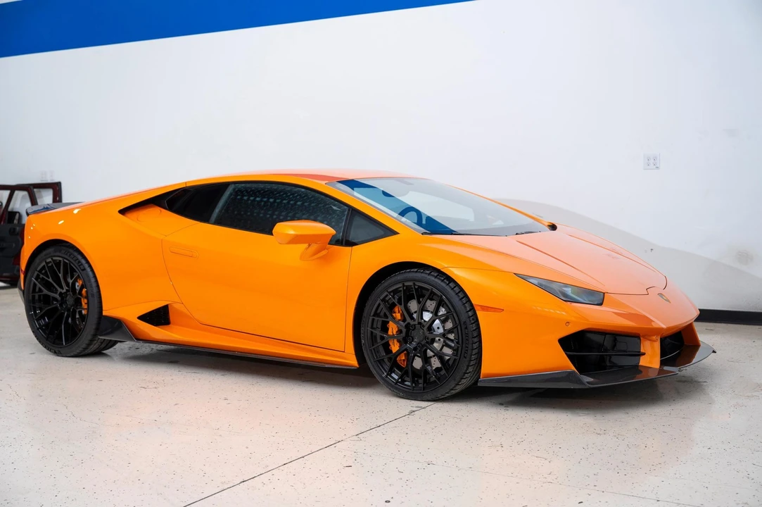 2017 Lamborghini Huracan LP580-2 - Image 13 of 31
