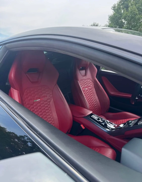 2017 Lamborghini Huracan LP580-2 - Image 8 of 13