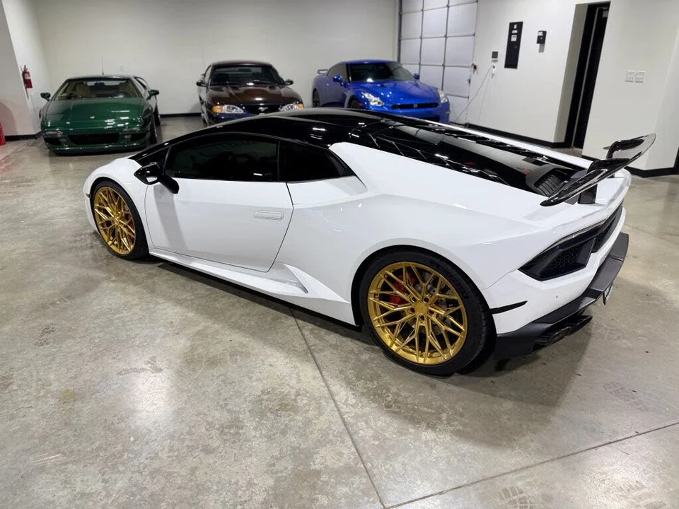 2017 Lamborghini Huracan LP580-2 - Image 7 of 31