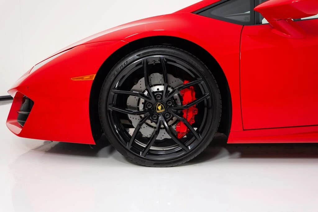 2017 Lamborghini Huracan LP580-2 - Image 9 of 31