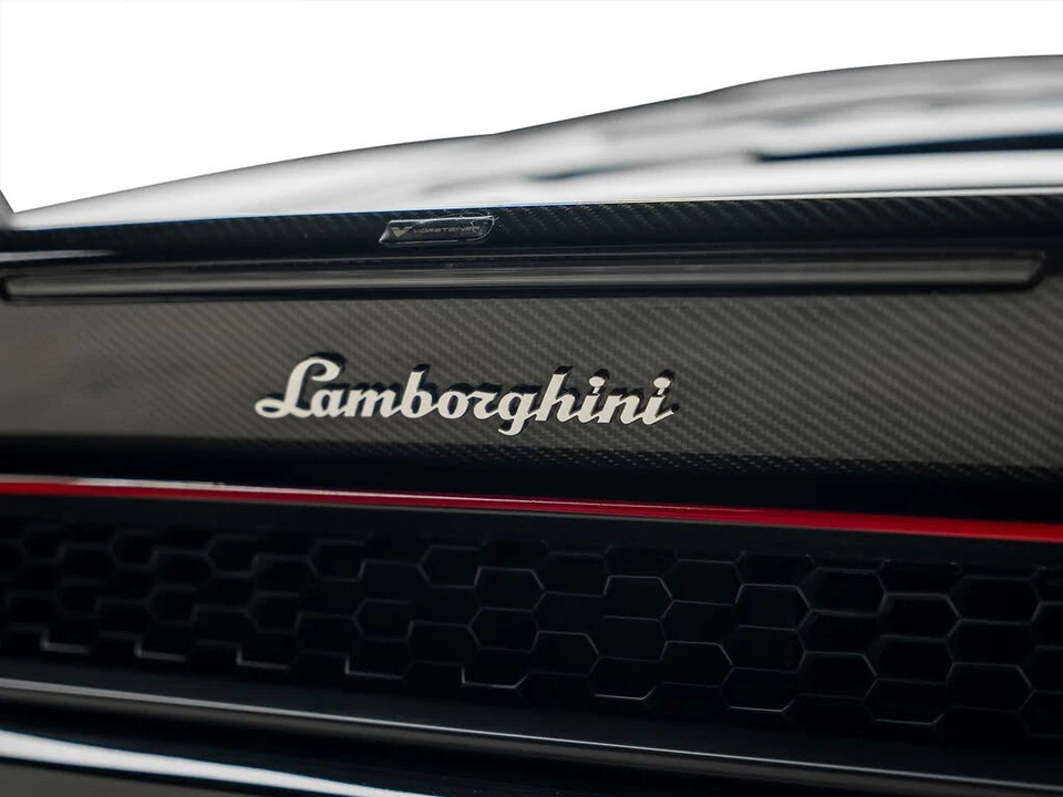 2017 Lamborghini Huracan LP580-2 - Image 19 of 31