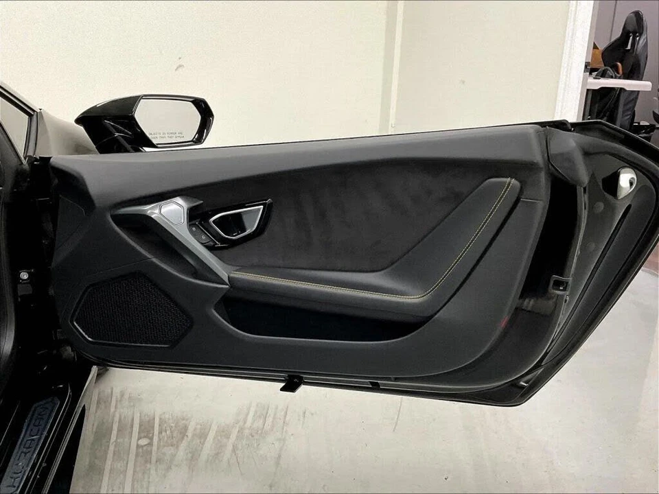2017 Lamborghini Huracan LP580-2 - Image 15 of 31
