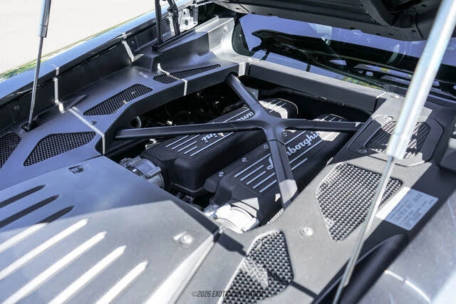 2017 Lamborghini Huracan LP580-2 - Image 18 of 31